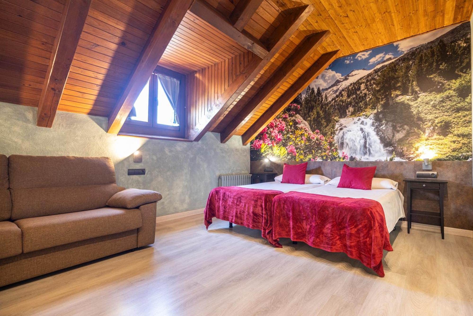 Hotel San Anton Benasque Zewnętrze zdjęcie