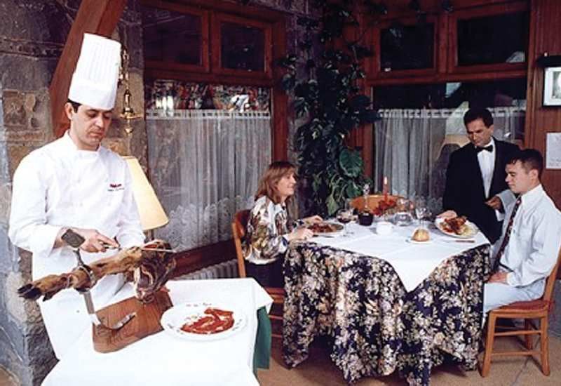 Hotel San Anton Benasque Zewnętrze zdjęcie