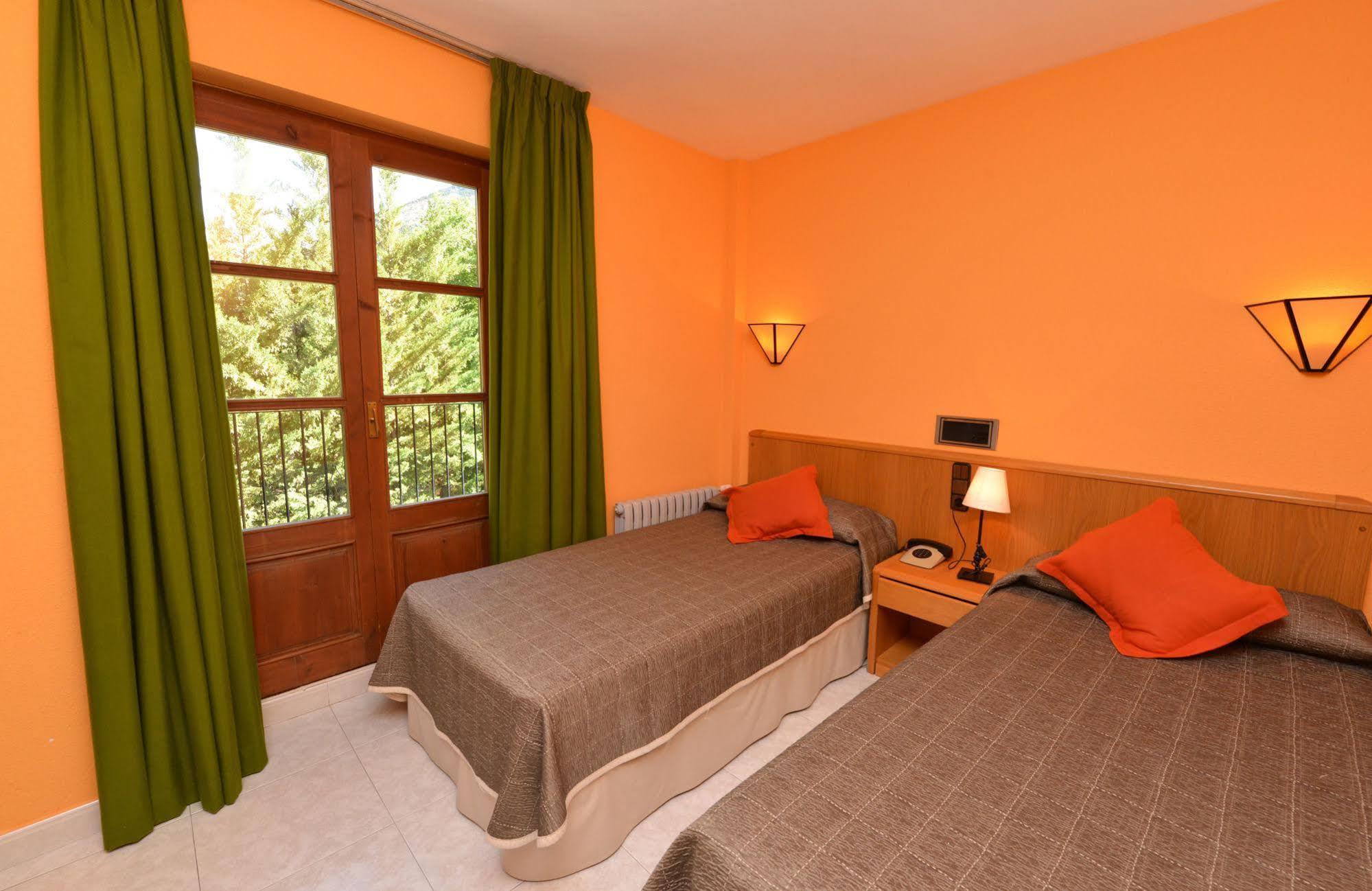 Hotel San Anton Benasque Zewnętrze zdjęcie