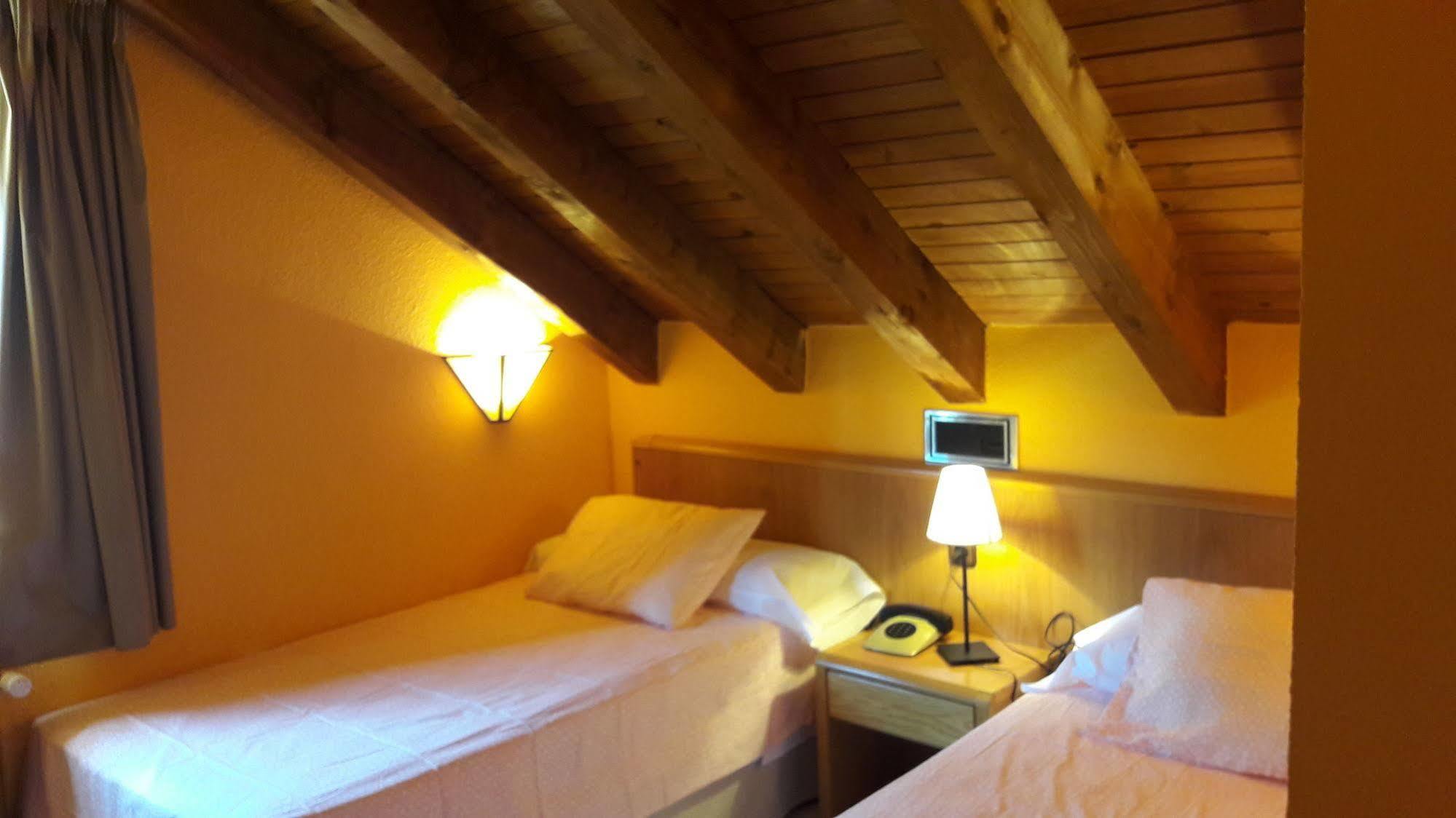 Hotel San Anton Benasque Zewnętrze zdjęcie